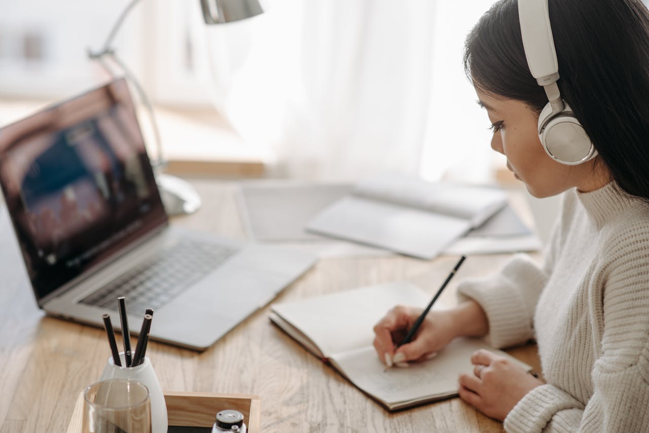 Mastering the First Impression: Your intriguing post title goes here